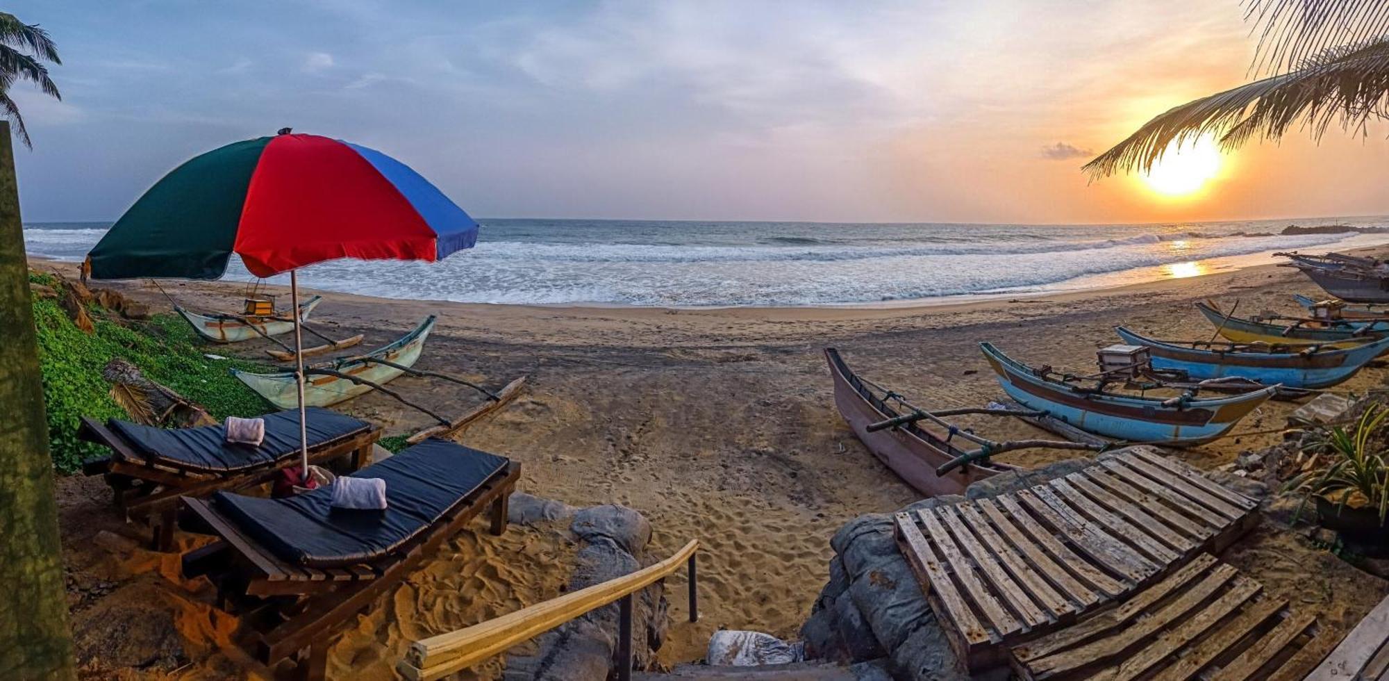 Ayomal Beach Paradise Kurunduwatta Εξωτερικό φωτογραφία