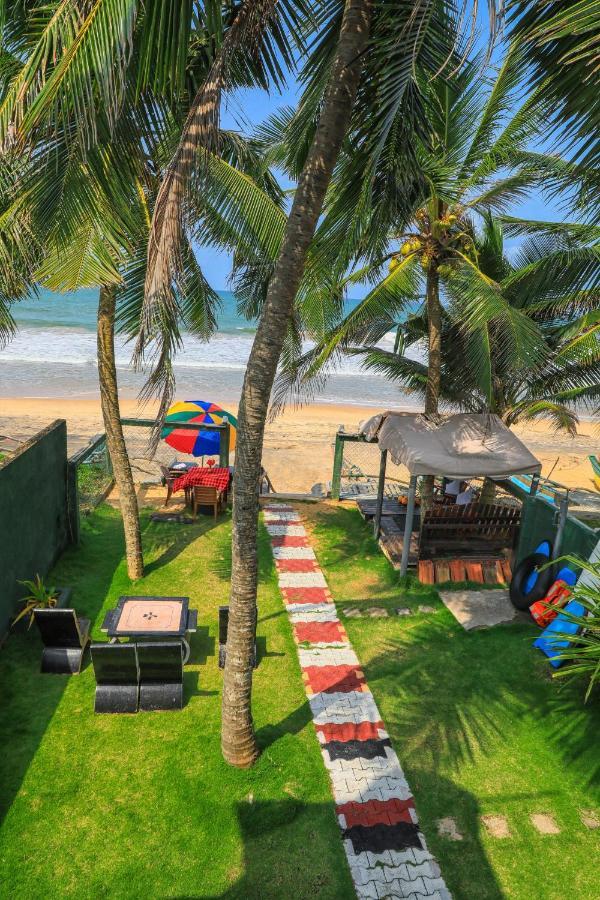 Ayomal Beach Paradise Kurunduwatta Εξωτερικό φωτογραφία